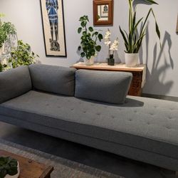 Blue Dot Chaise/Sofa