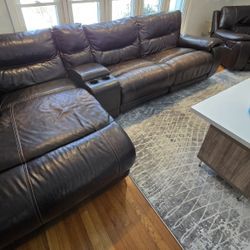 Electric Recliner Chair, Couch And Chaise For Sale! 