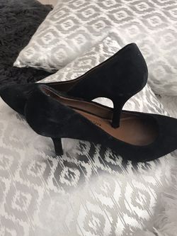 Black suede classy pumps, comfortable size 9 by {url removed}