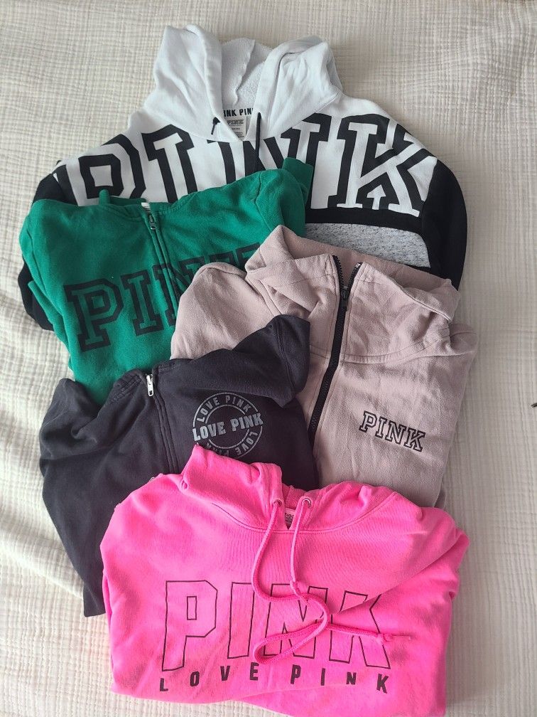 VS Jackets & Hoodies