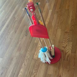 Mellisa&doug. Cleaning Tower.broomstick.etc. Kids, Toys