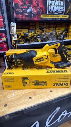 DeWalt 20V XR Brushless Reciprocating Saw
