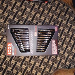 New Icon 10 PC Metric Ratcheting Wrench Set