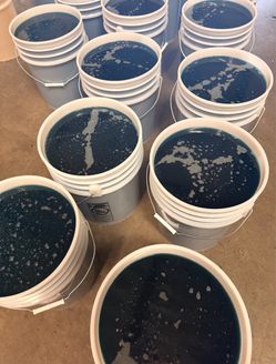 DETERGENT FOR SALE SUPER CHEAP! 5 GALLON TUBS!