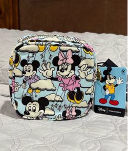 Minnie and Mickey pouch