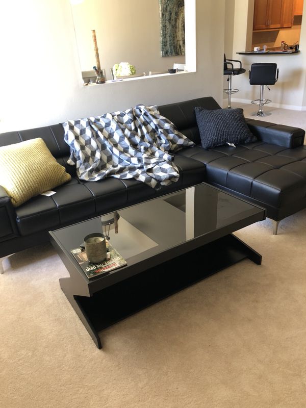 Black Leather L Shaped Couch Furniture In Los Angeles Ca Offerup