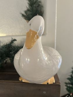 Vintage Goose/Swan/Duck Antique Figurine
