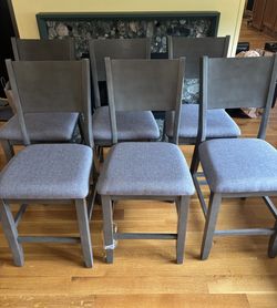 Furniture of America dining room set