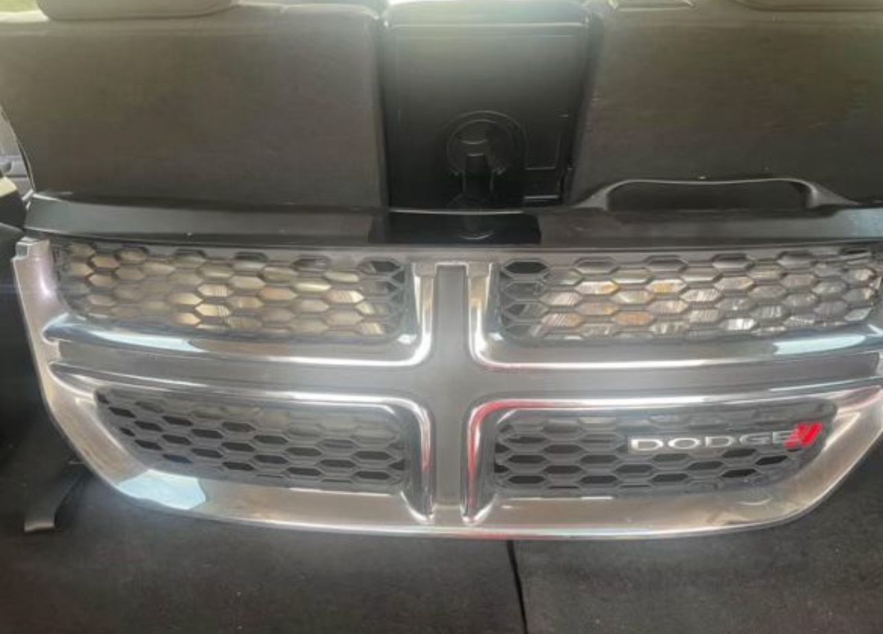 2017 Dodge Journey Grille