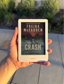 Kobo Clara Colour 16g Waterproof E Reader