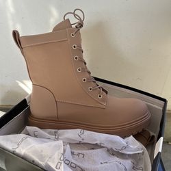 Women’s Pink Size 11 Combat Unilady Boots 