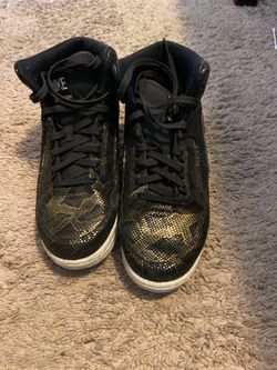 Nike python