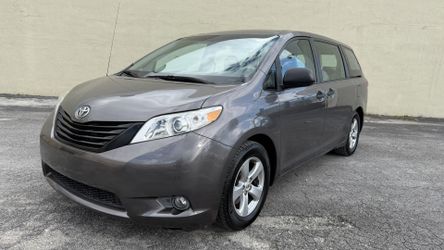 2013 Toyota Sienna