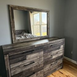 Espresso/beige Vanity