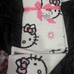 Hello Kitty Reversible Blanket