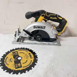 DEWALT 20V MAX Cordless Brushless 6-1/2 in. Sidewinder Style Circular Saw (Tool Only)
