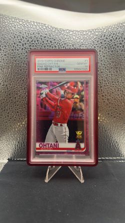 2019 Topps Chrome Shohei Ohtani Pink Refractor PSA 10