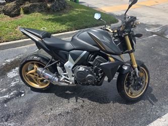 Honda CB1000r