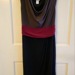 Women's Motherhood Maternity Pregnancy Dress Color Brown Burgundy Red Black Size Medium Short Sleeve