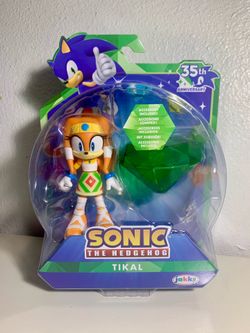 Jakks Pacific Sonic The Hedgehog 35th Anniversary Tikal Figure + Master Emerald