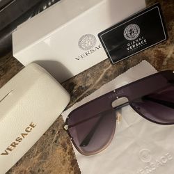  Versace woman’s 