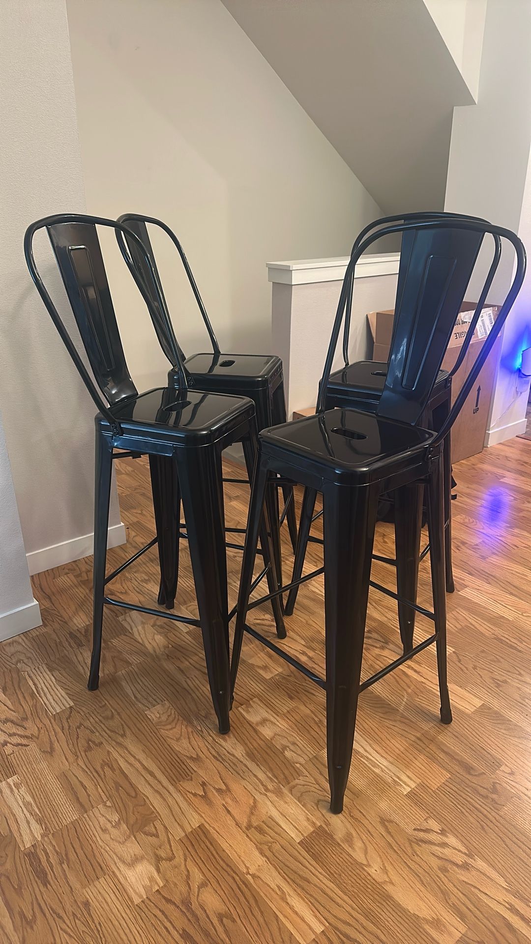 30 inch Black Barstools