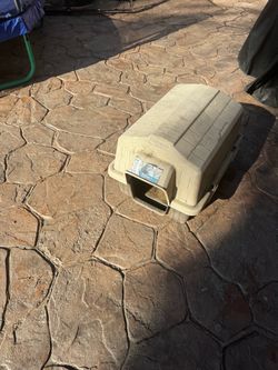 Dog house