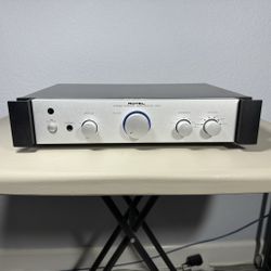 Rotel RC‑1070 Stereo Preamplifier ~ Audiophile Grade, Clean Power for Vinyl & Hi-Fi Systems 
