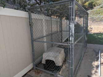 Outdoor Chain link Fence Kennel