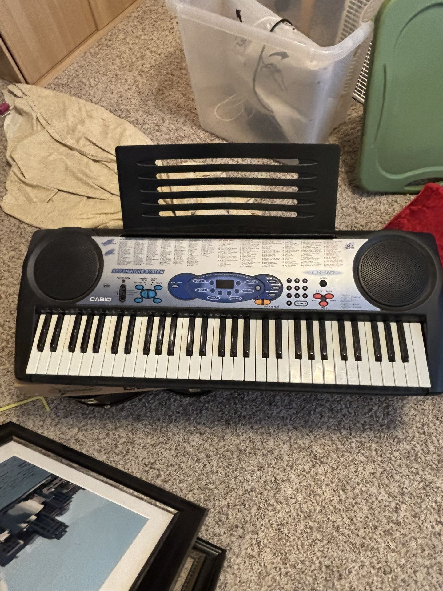 Casio Keyboard LK-40, $40