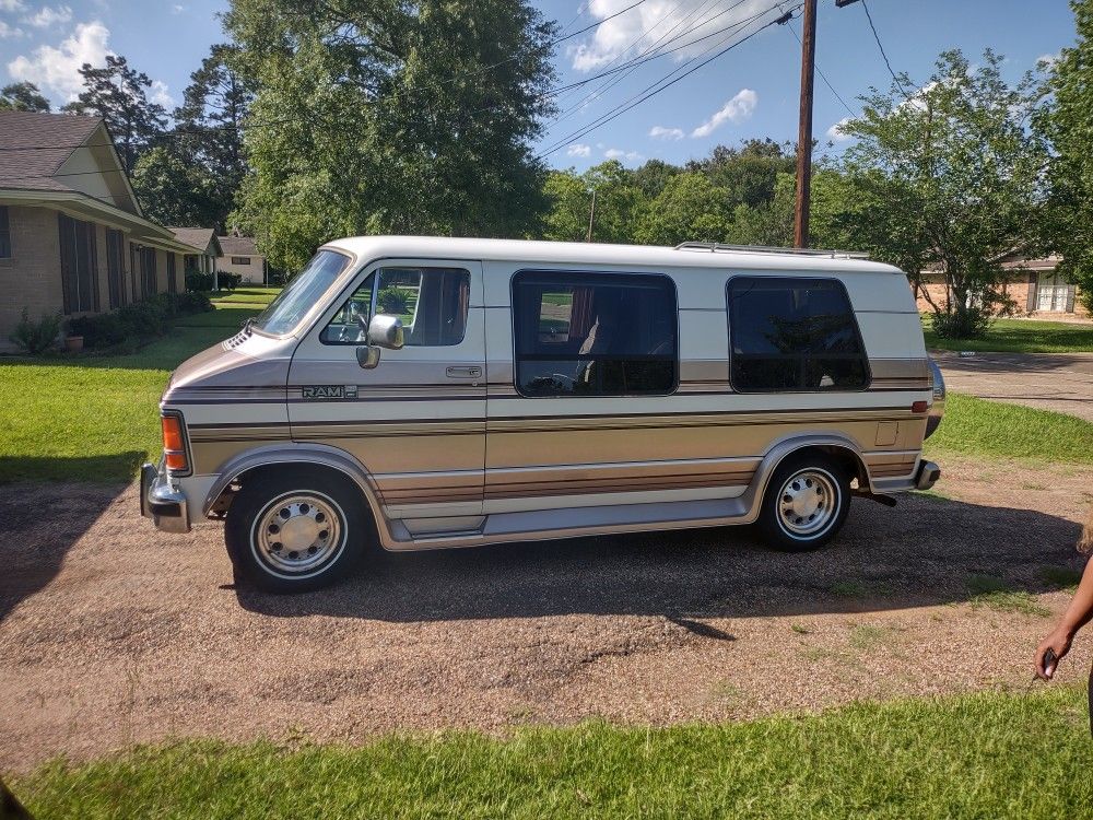 1990 Dodge Ram 250