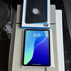 Apple iPad Pro Bundle