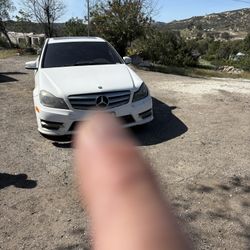 Mercedes Benz C(contact info removed)