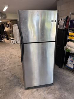 Refrigerator/ Freezer