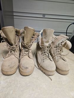 Amry Boots
