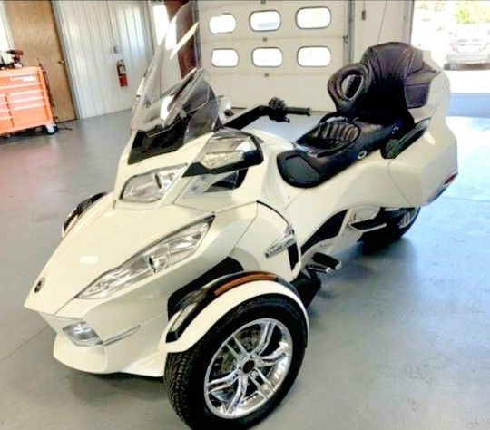 2013 Can-Am RT Limited SE5