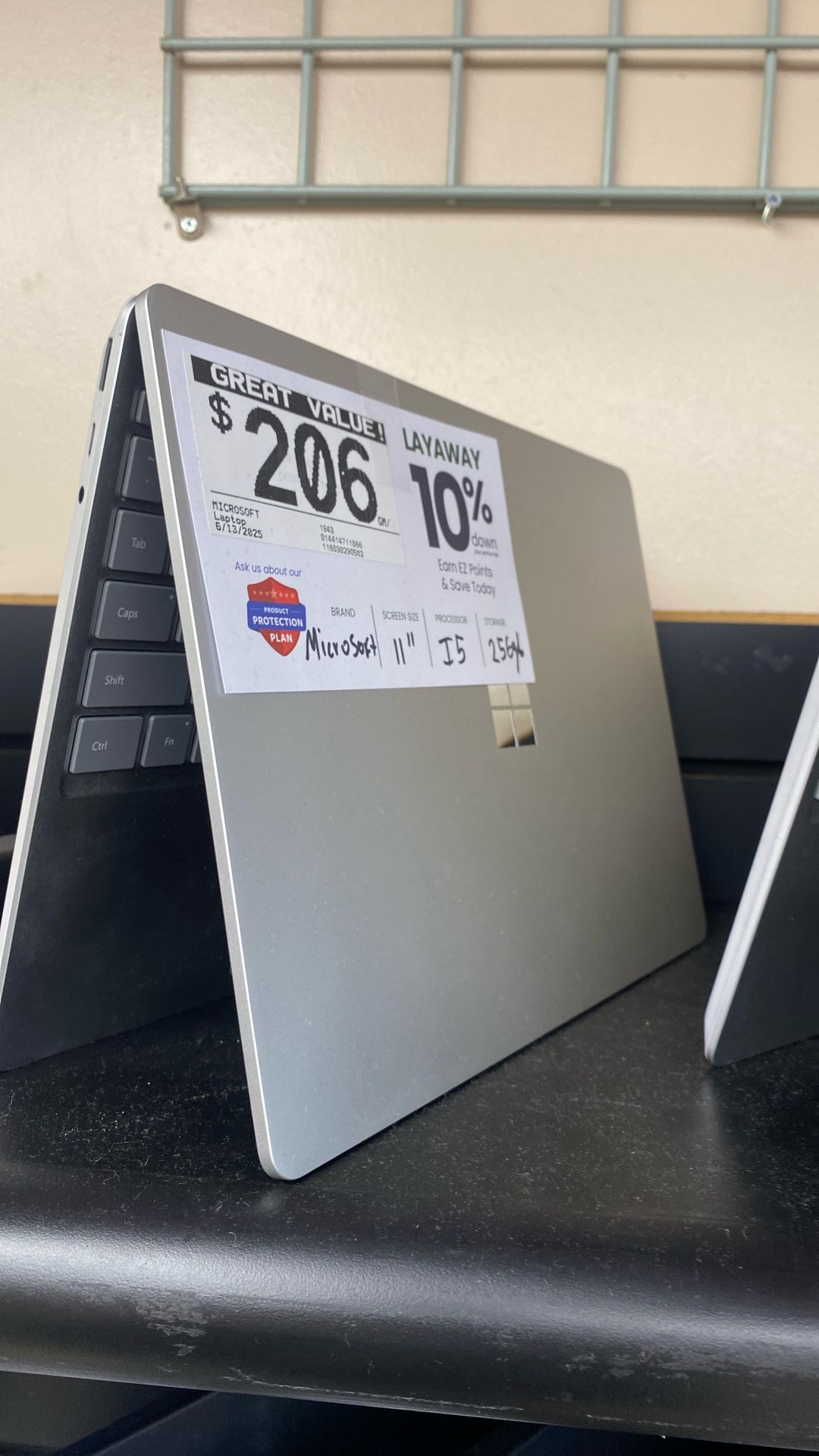 Microsoft Surface Laptop 11” 256gb 