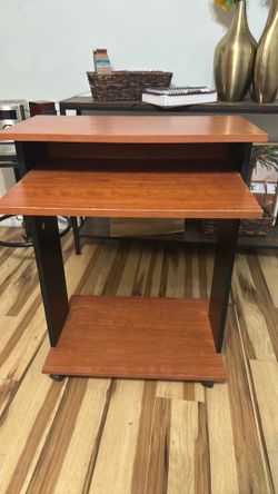 Cheap computer desk rolling
