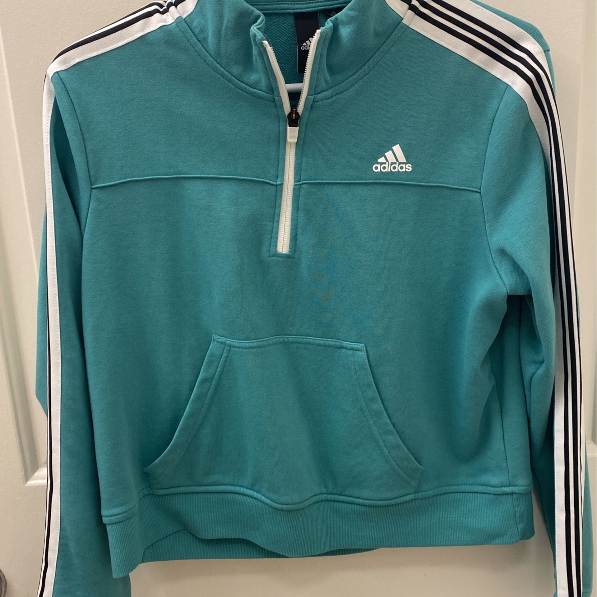 Adidas Sweatshirt