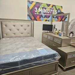 Queen Bed Set
