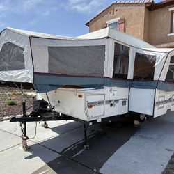 2002 Rockwood Premier Popup Trailer