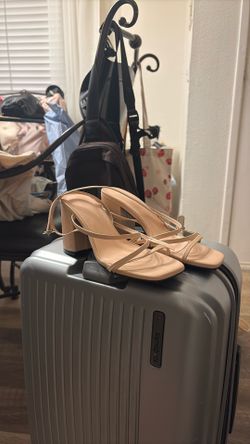 Nude Women’s heels