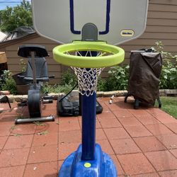 Little Tikes Basketball Hoop