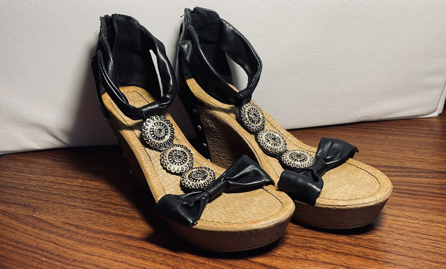 Black Wedge Heels with Beaded Details & Bows – Size 10