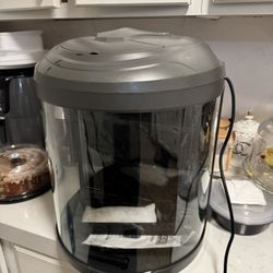 8 Gallon 180 Fish Tank