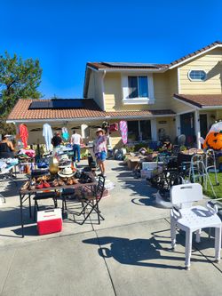 Big yard sale. East Hemet off Fairview