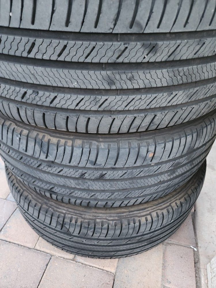 235/55/R20