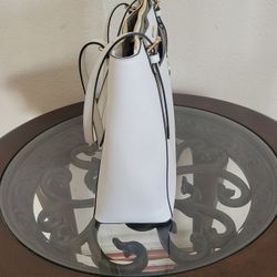 Michael Kors light white beige color 15x10 size