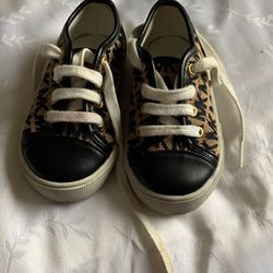  Brown,Black and White Michael Kors low tops for boys. Like New 