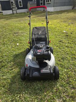 Murray 22" Self-propelled Lawn Mower 